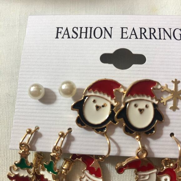Collection of Christmas Winter Earrings Penguin Reindeer 6 pair - Picture 6 of 6